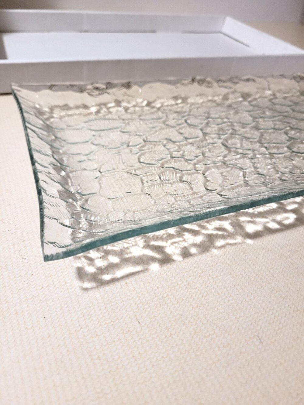 NIB Textured Glass Serving Tray Rectangular Floral Pattern Decorative Platter